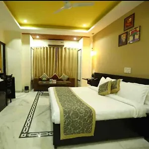 Rajwada & Club *** Udaipur